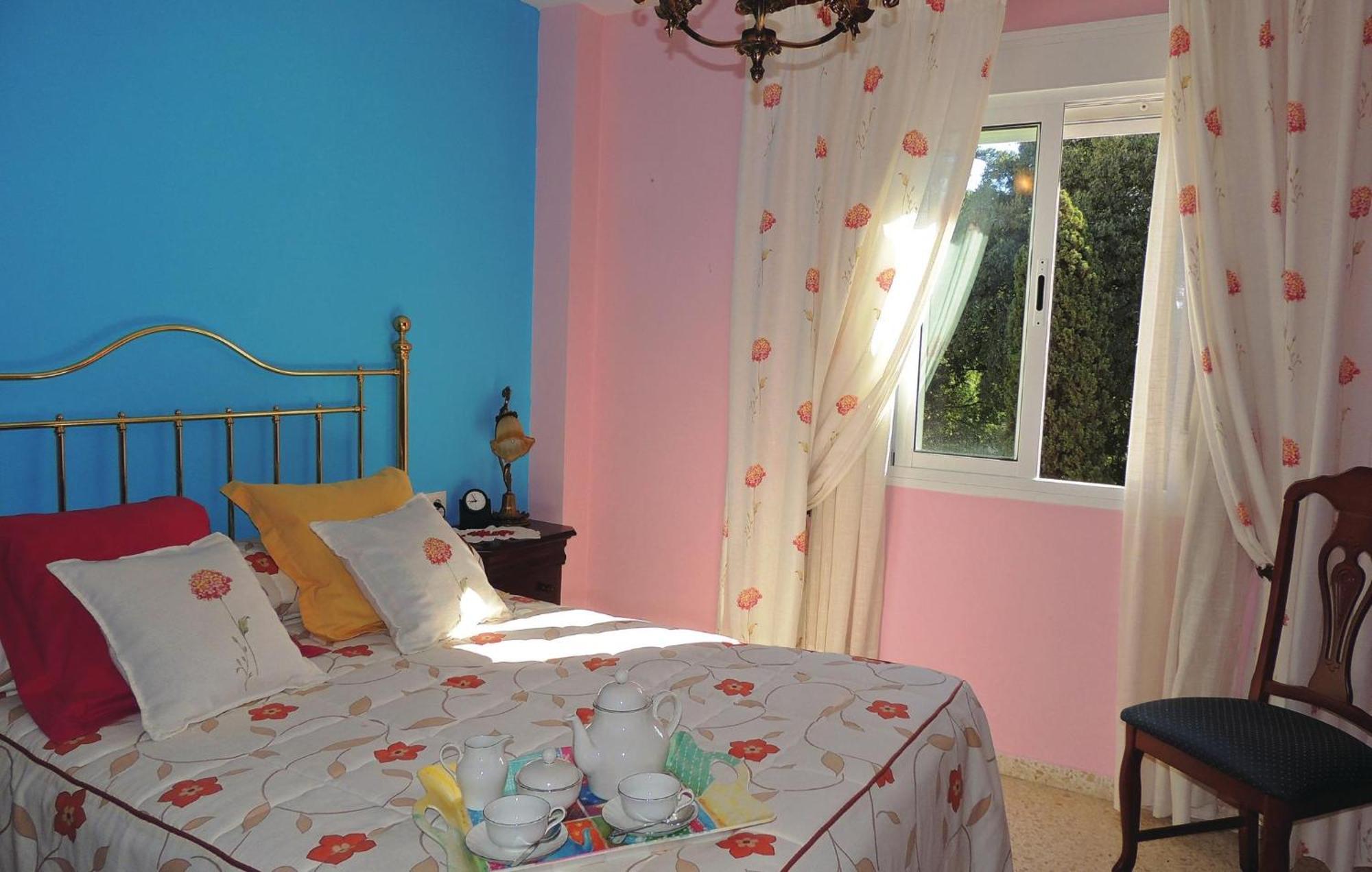 3 Bedroom Nice Apartment In Jerez De La Frontera Zewnętrze zdjęcie