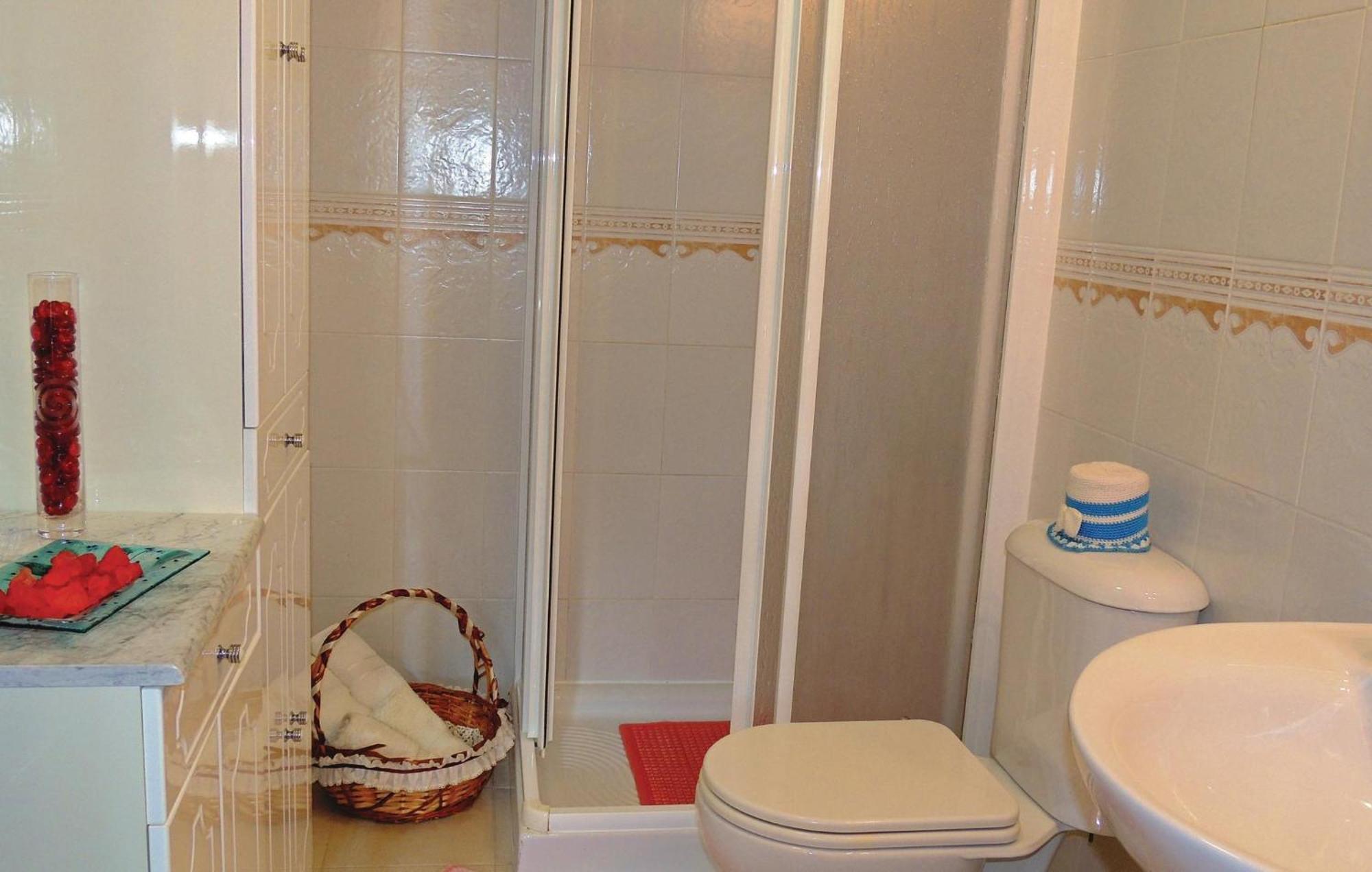 3 Bedroom Nice Apartment In Jerez De La Frontera Zewnętrze zdjęcie
